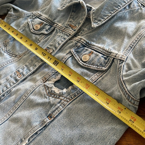 Topshop blue jean denim jacket distressed Light Wash size 10 - Picture 10 of 16